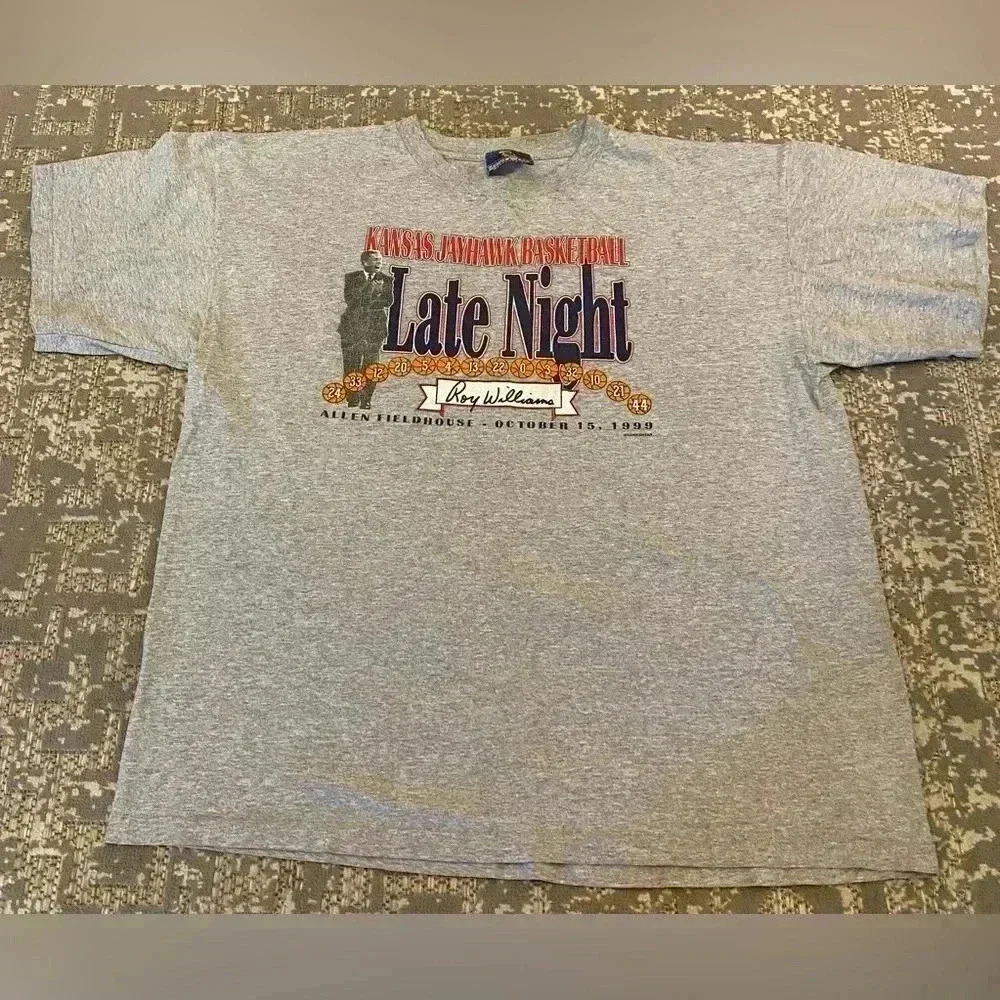 Kansas Jayhawks‎ 1999 Late Night Short Sleeve Men’s size 2XL color Grey flaws